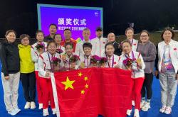 东京奥运女足生死战，巴西女队浴火重生摘金夺银